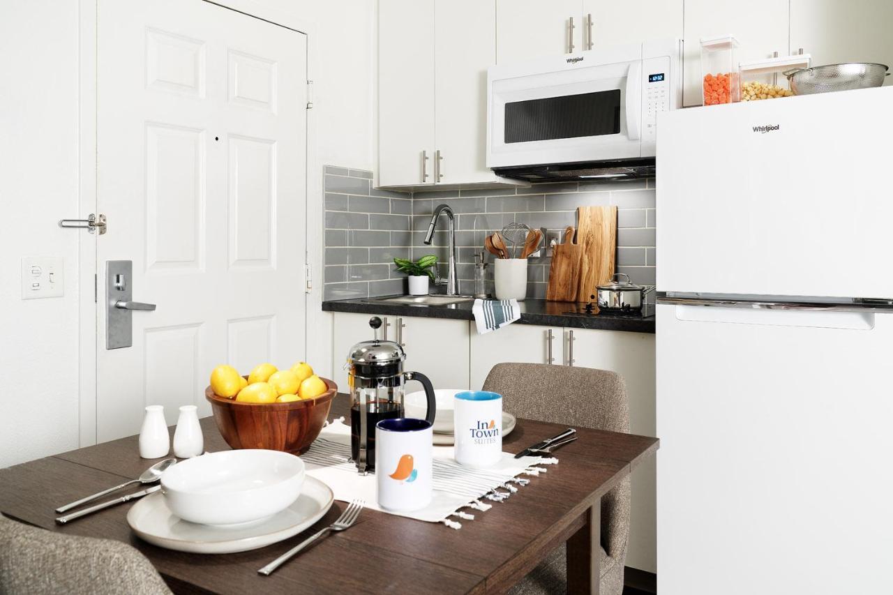 Intown Suites Extended Stay Minneapolis Mn - Burnsville Zewnętrze zdjęcie